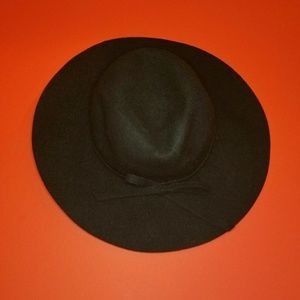 Floppy Brim Hat